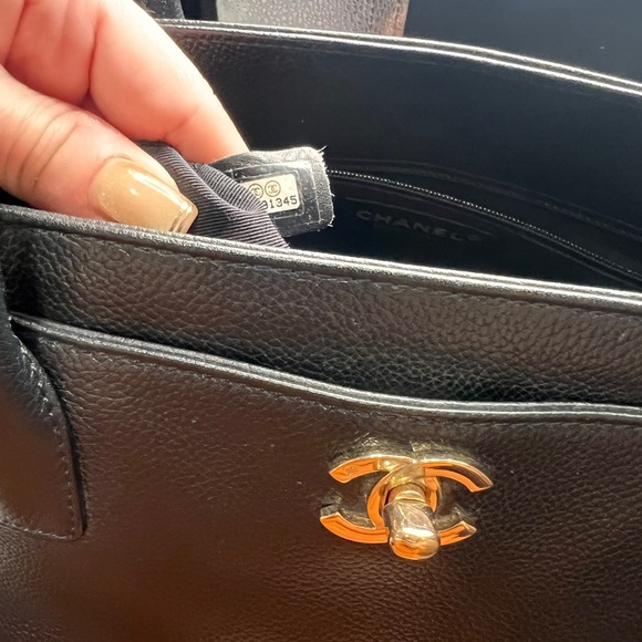 CHANEL Executive Cerf Black Caviar Leather Tote with Gold Accents - Picture 6 of 14